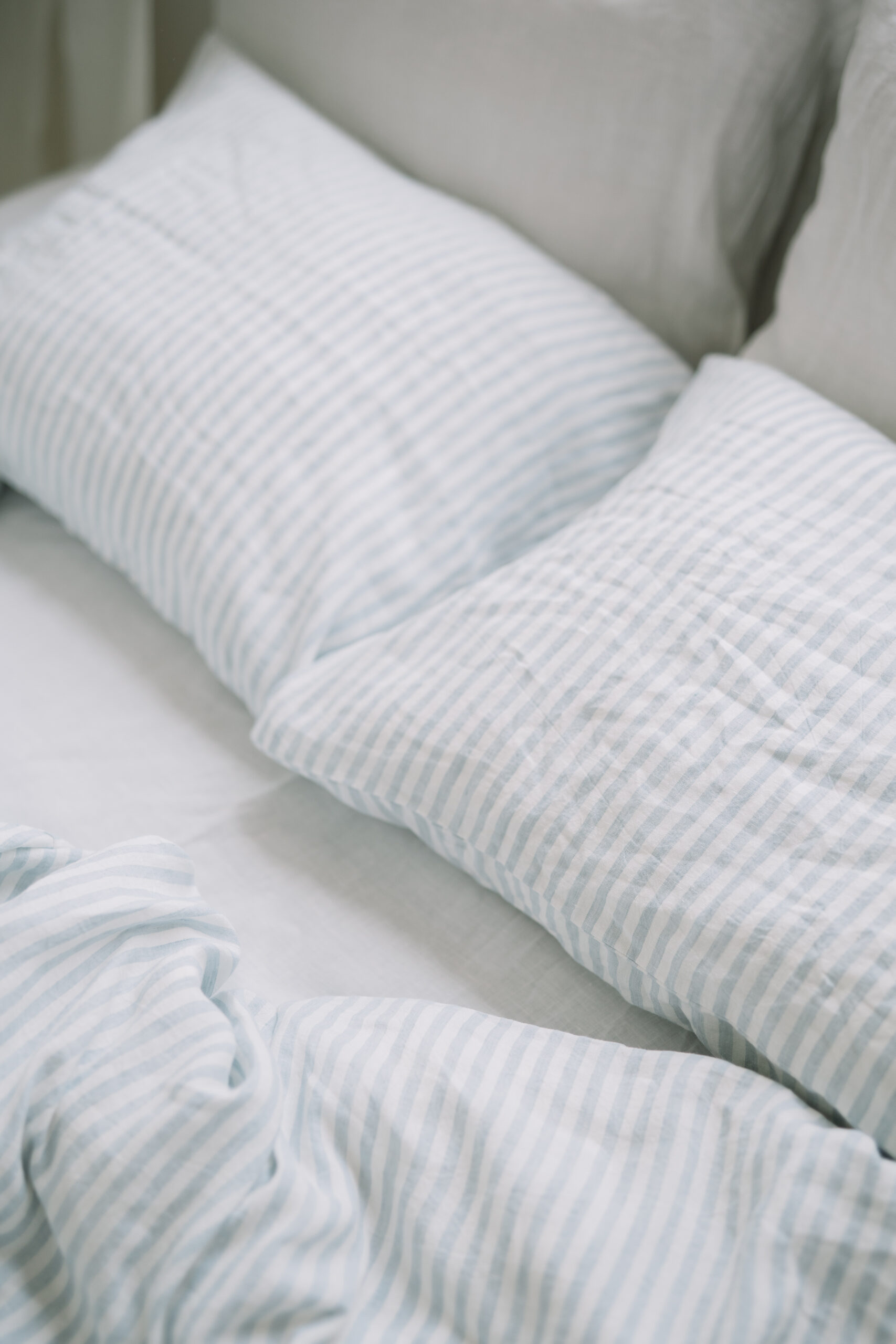 Set Dusty Blue Large Stripes Kissenbezüge 80x80 und Kissenbezug 220x240