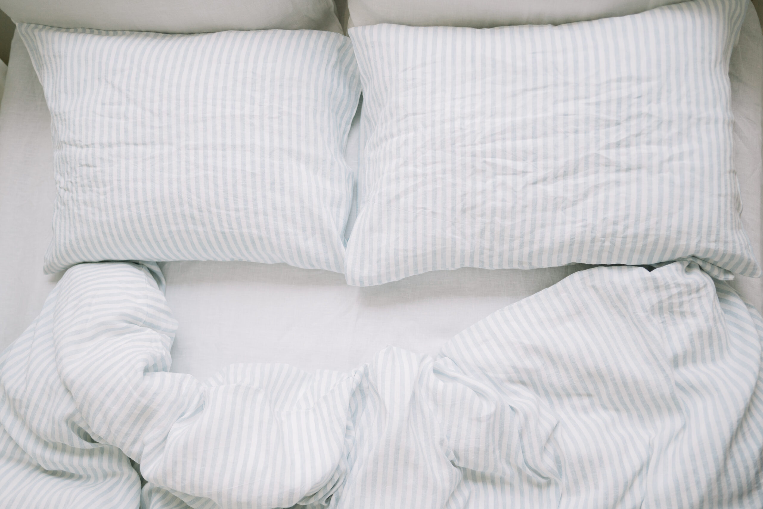 Set Dusty Blue Large Stripes Kopfkissenbezug 50x60 und Laken 90x200