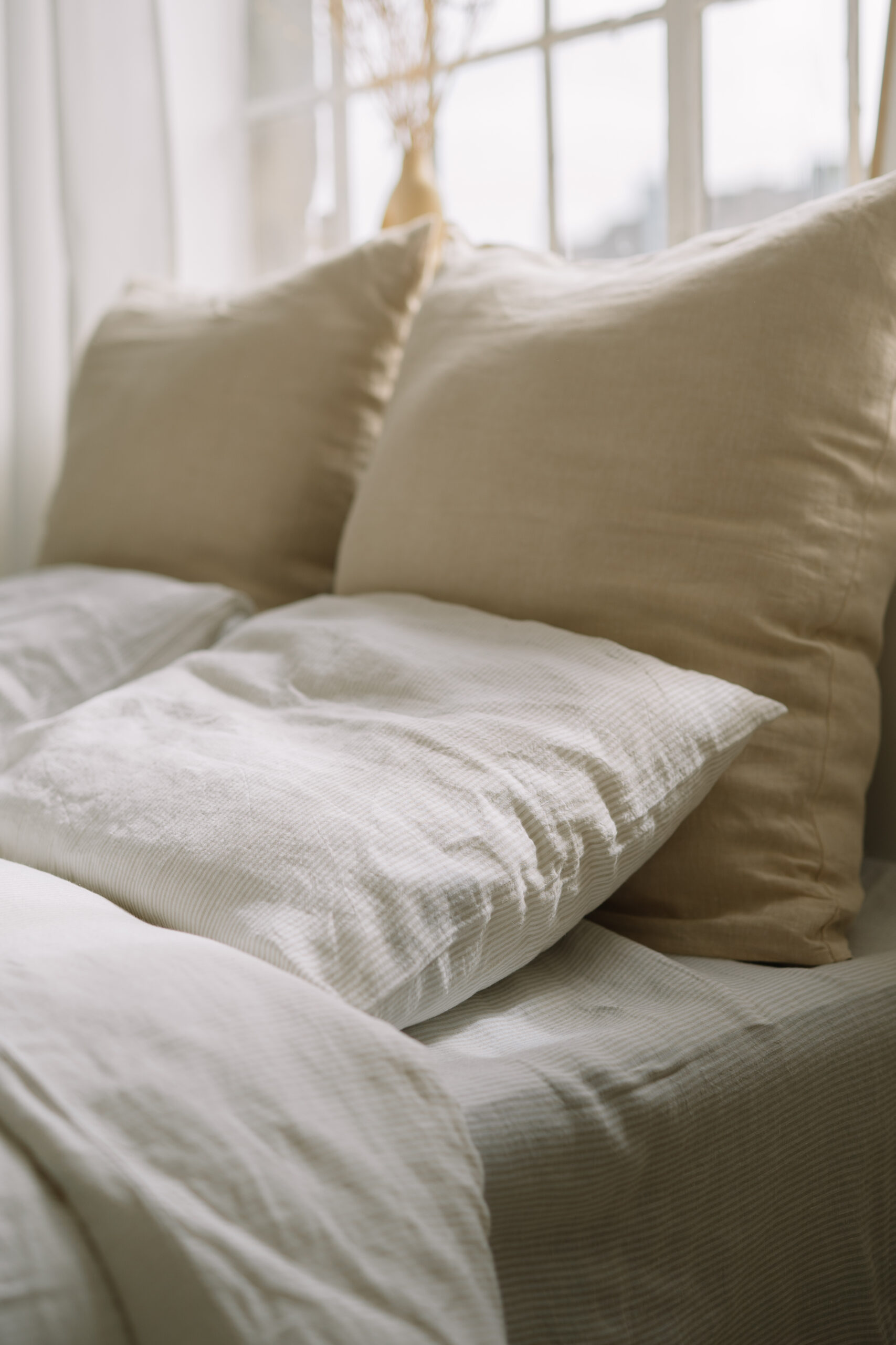 Set Natural Small Stripes Kopfkissenbezug 50x60cm und Laken 90x200cm