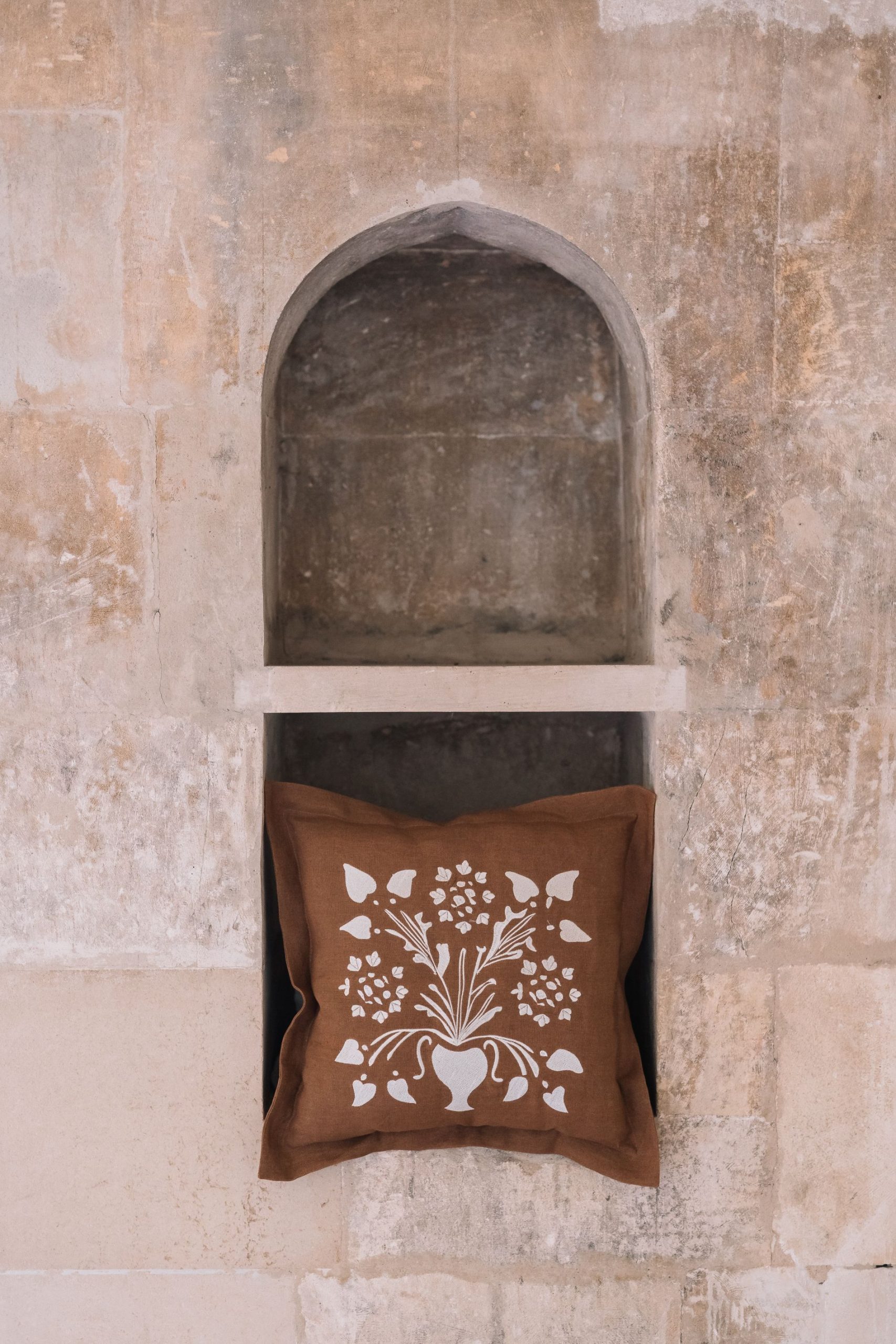 Dekokissen VAZĂ MIT BLUMEN weiß 50x50x50